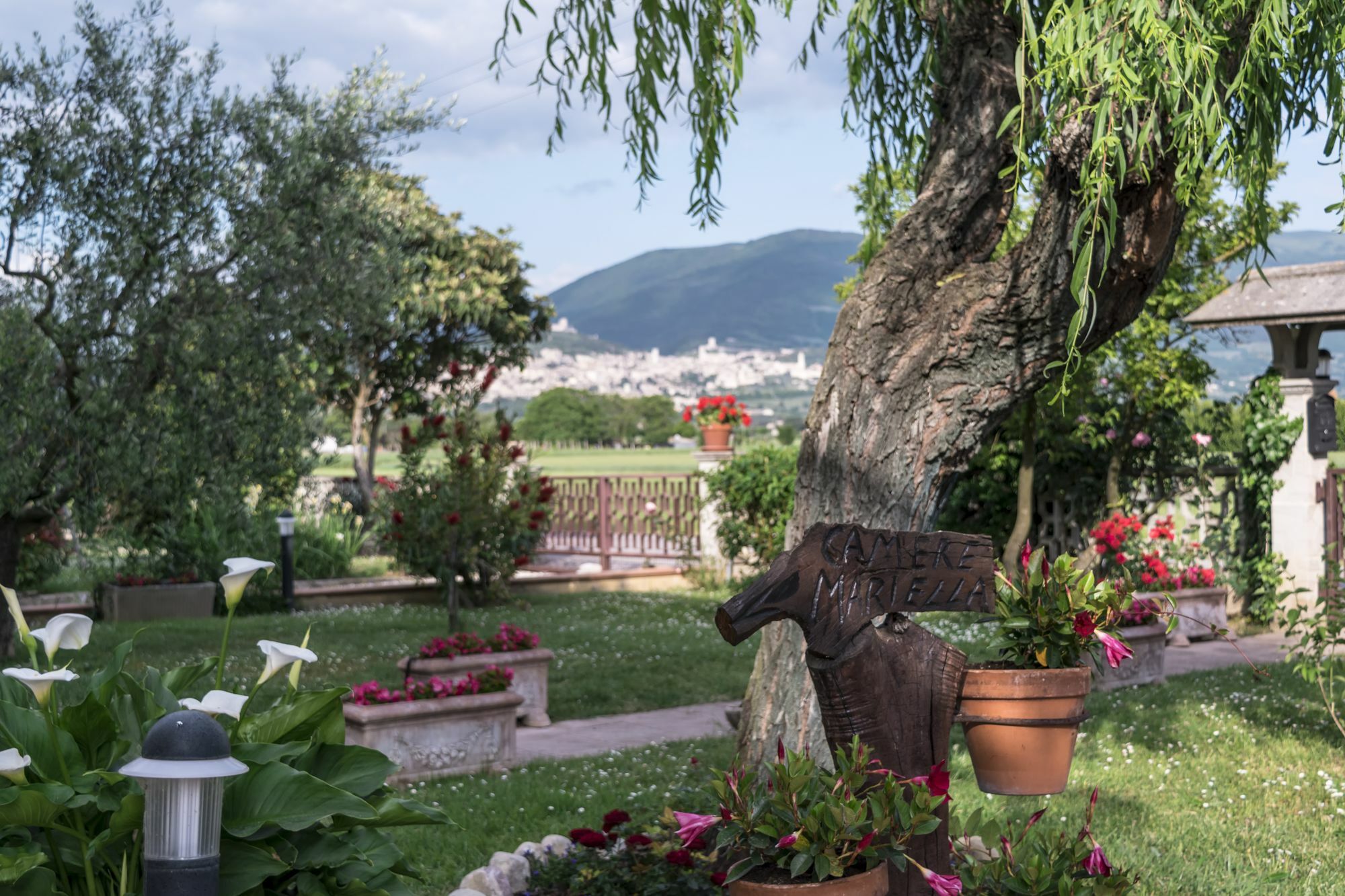 Camere Mariella Assisi Exterior photo